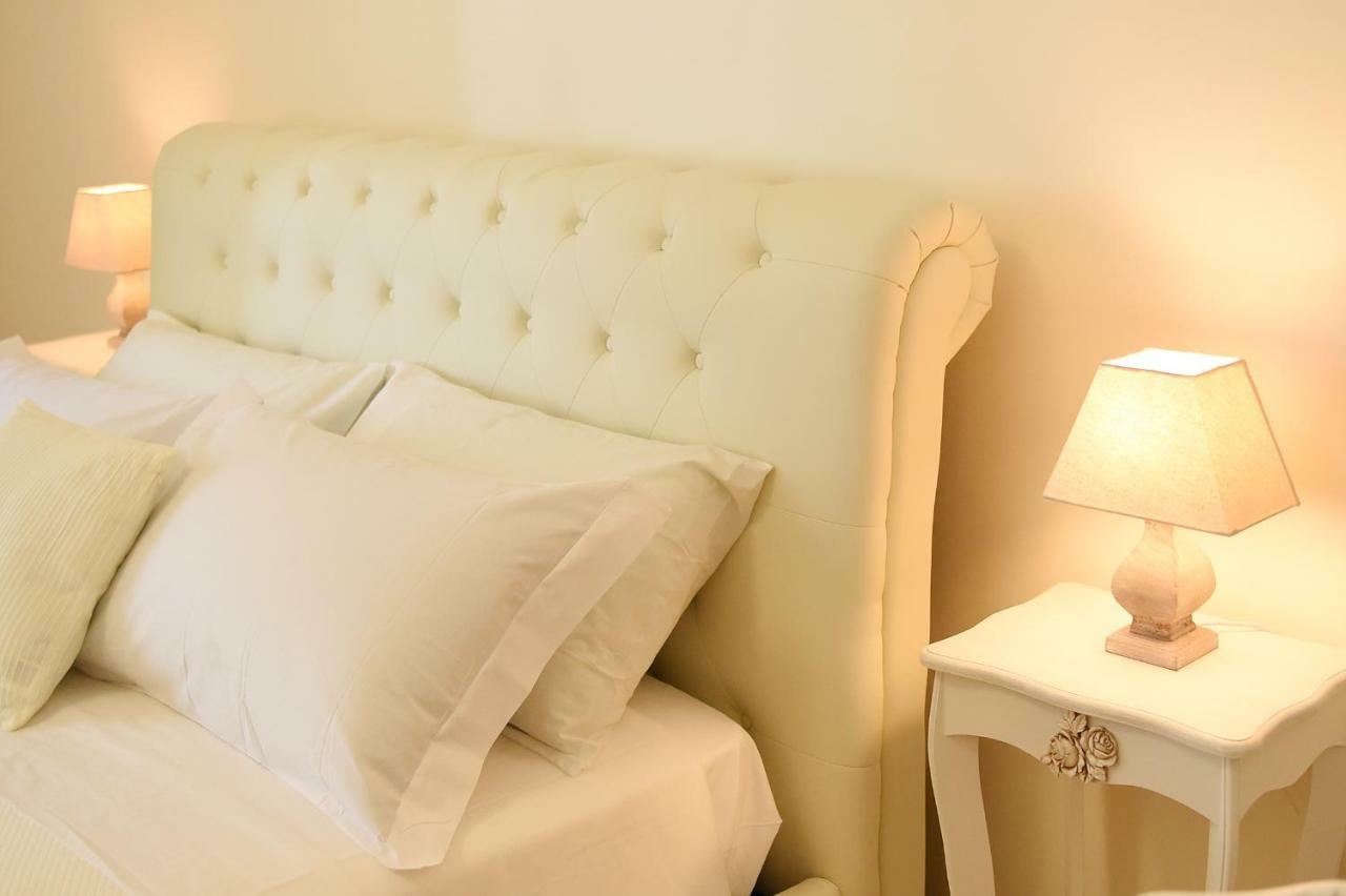B&B Bonnes Suites Neapol Exteriér fotografie