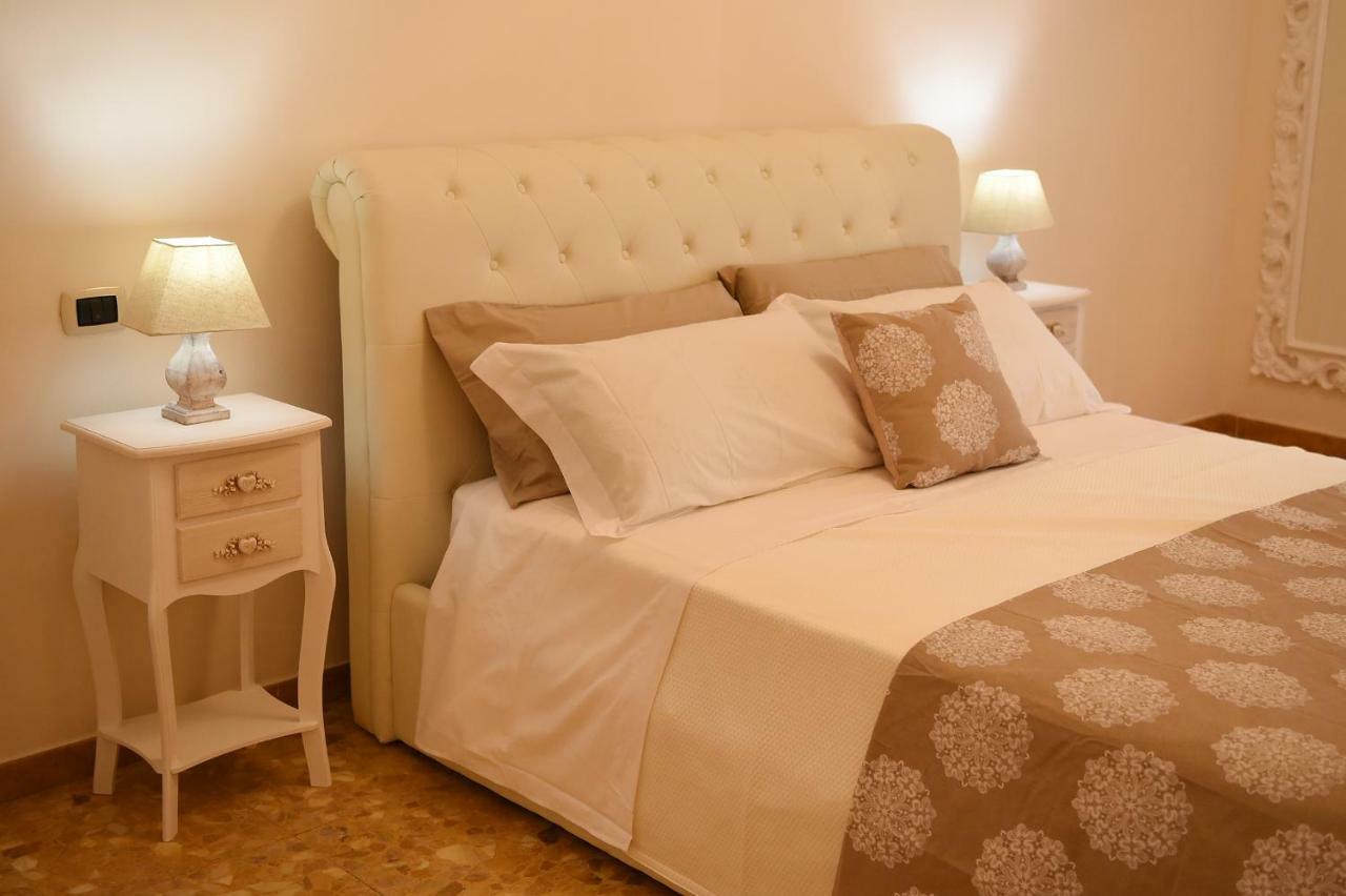 B&B Bonnes Suites Neapol Exteriér fotografie
