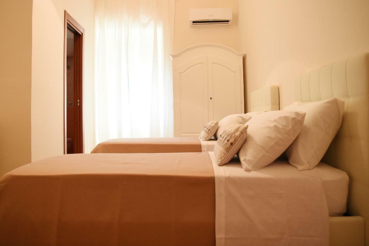 B&B Bonnes Suites Neapol Exteriér fotografie